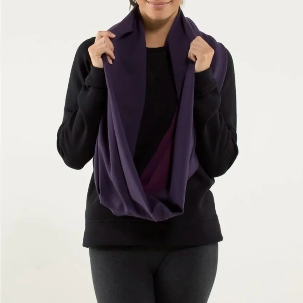 Lululemon Athletica Vinyasa Scarf *Rulu Hyper Stripe Plum / Plum O/S